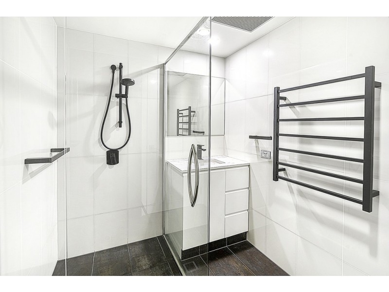 2802/22 Surf Parade, Broadbeach QLD 4218