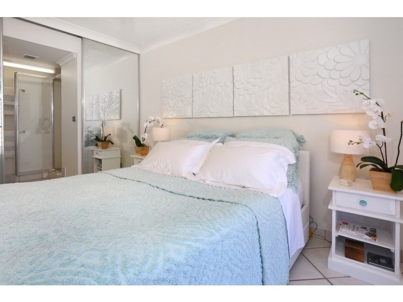 37/2943 “Alexander” Surfers Paradise Boulevard, Surfers Paradise QLD 4217