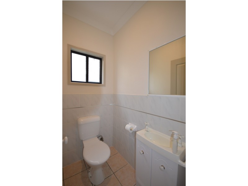 1/6 Crombie Avenue, Surfers Paradise QLD 4217