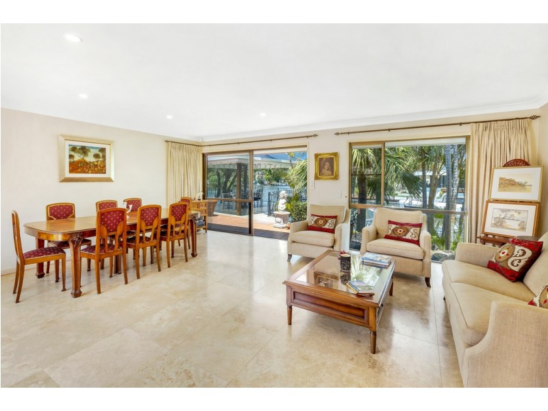 13 Wallaby Place, Sorrento QLD 4217