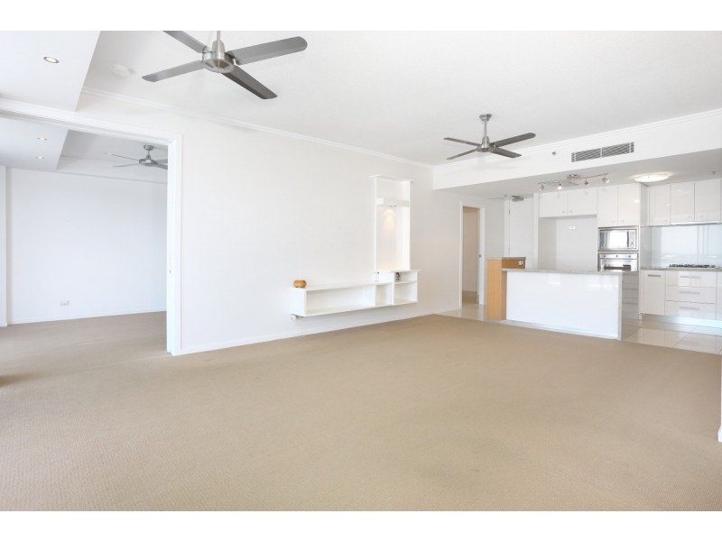 906/300 Marine Parade, Labrador QLD 4215