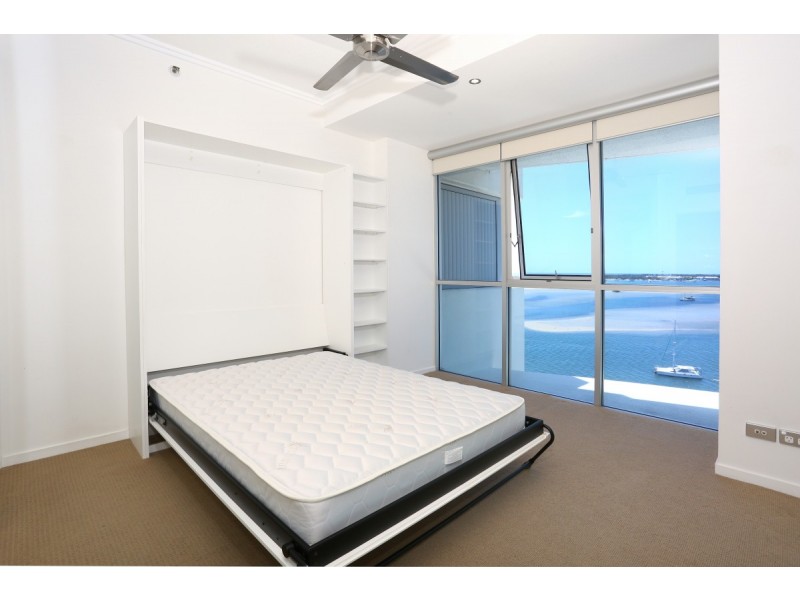 906/300 Marine Parade, Labrador QLD 4215