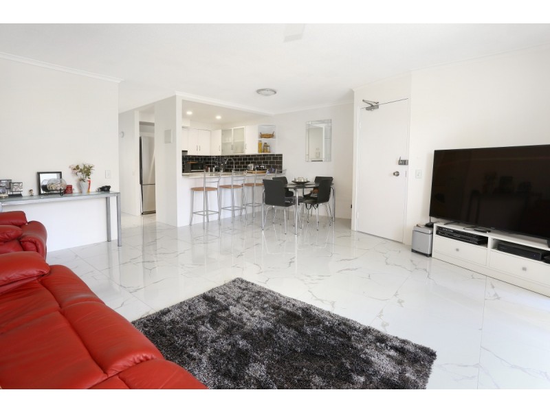 17/17 Genoa Street, Surfers Paradise QLD 4217