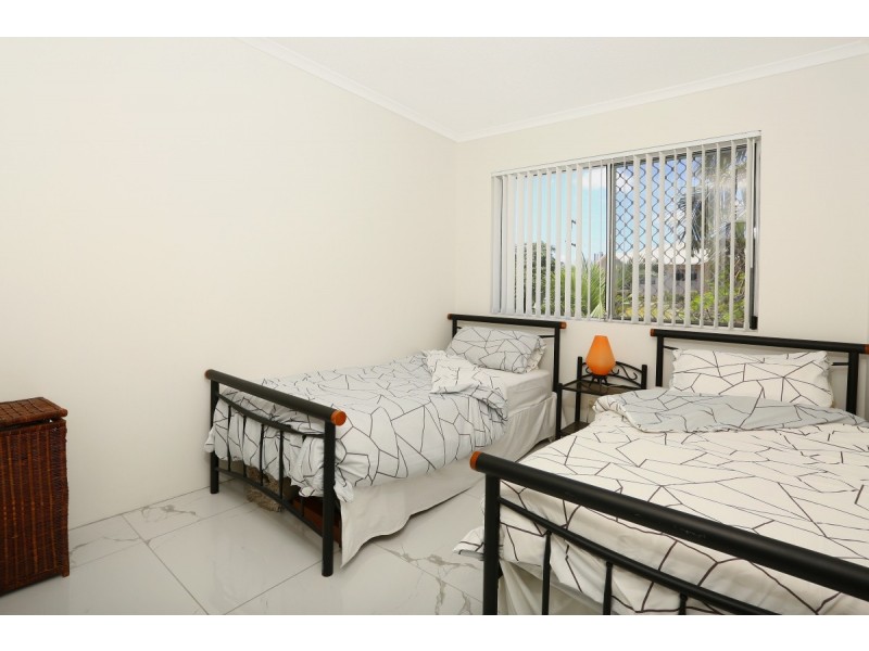 17/17 Genoa Street, Surfers Paradise QLD 4217