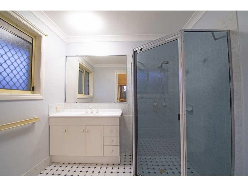 14 Greg Norman Crescent, Parkwood QLD 4214