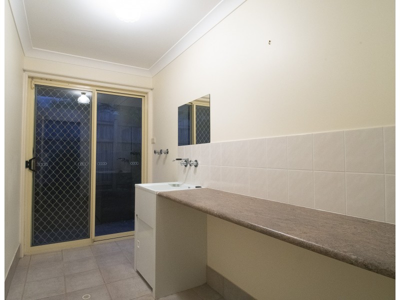 14 Greg Norman Crescent, Parkwood QLD 4214