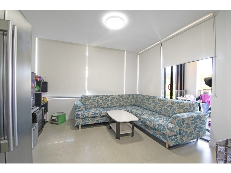 10/43 Lenneberg Street, Southport QLD 4215