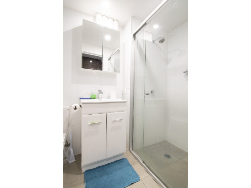 10/43 Lenneberg Street, Southport QLD 4215