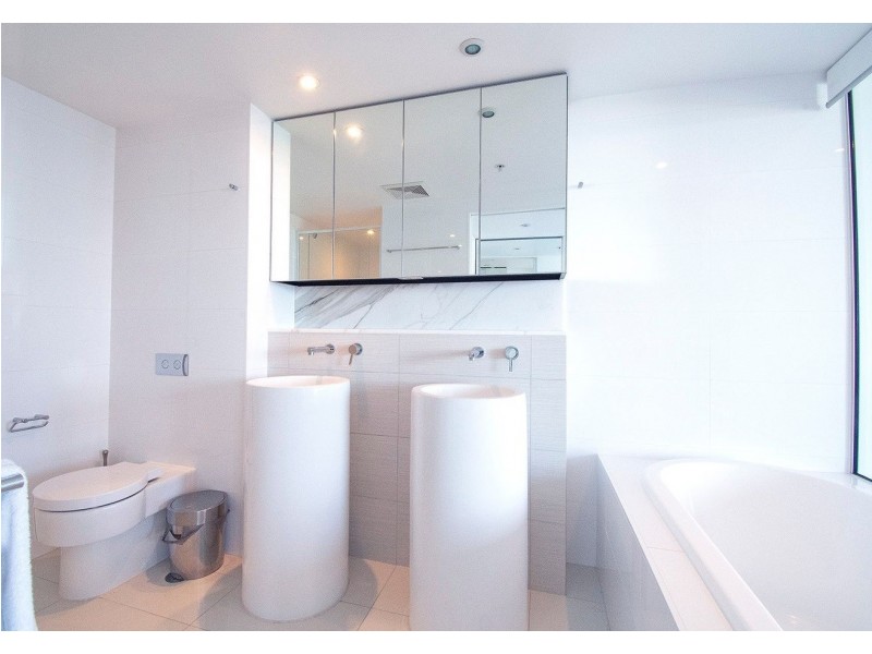 1405/1 Oracle Boulevard, Broadbeach QLD 4218