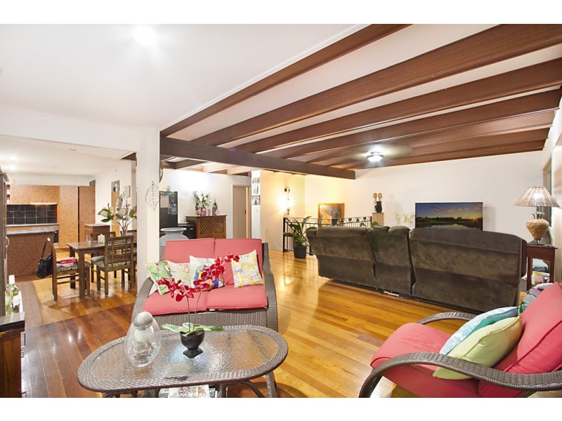 116 Slatyer Avenue, Bundall QLD 4217