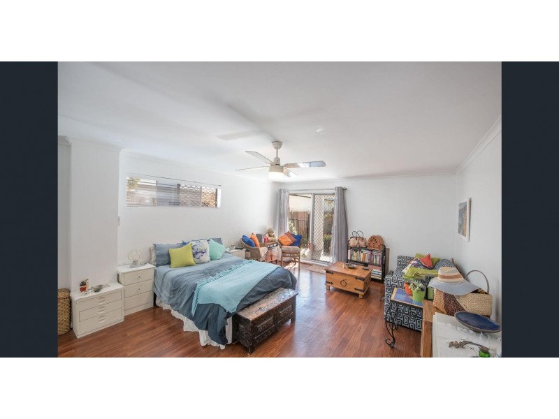 116 Slatyer Avenue, Bundall QLD 4217