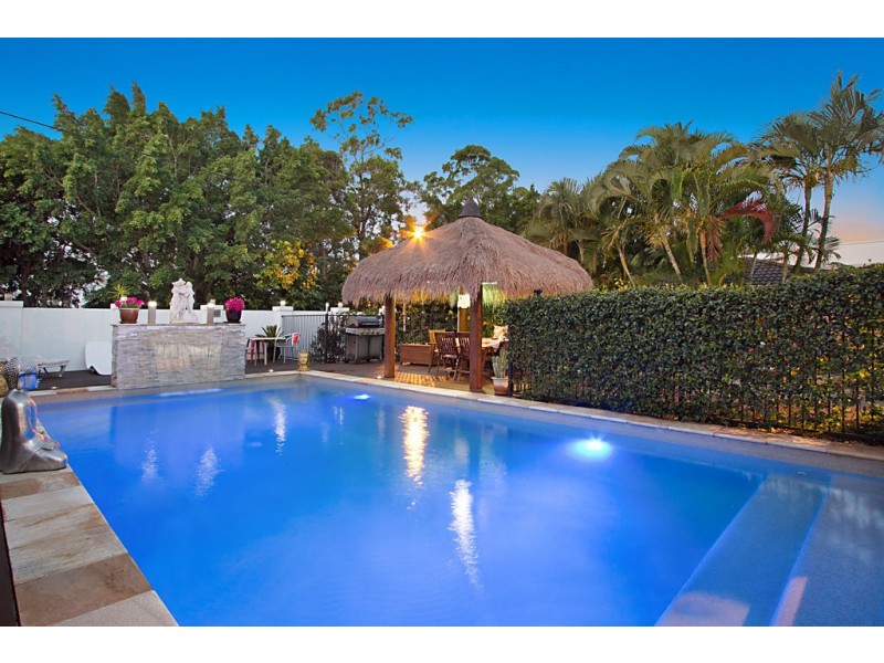 116 Slatyer Avenue, Bundall QLD 4217