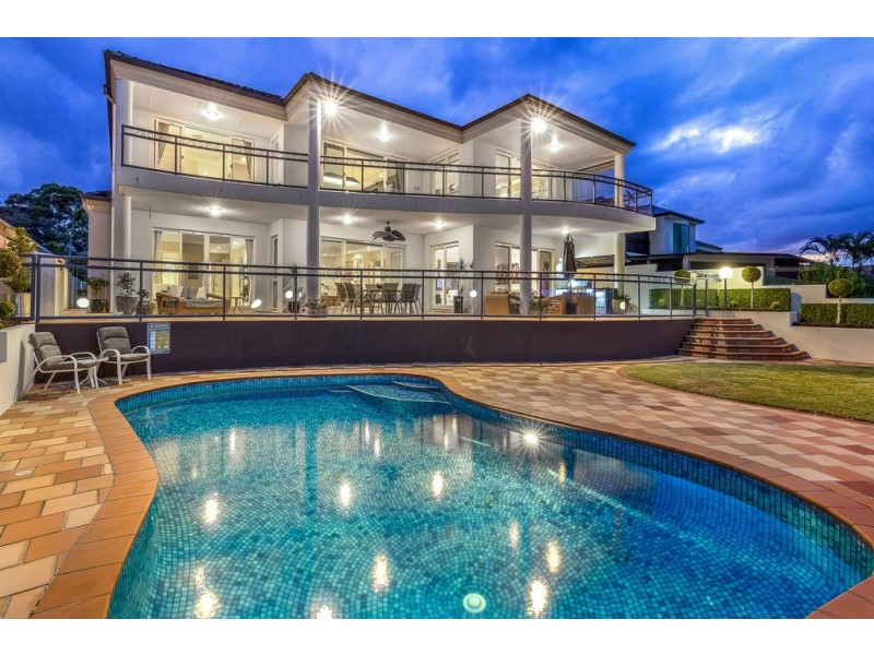 71/40 Cotlew Street East, Southport QLD 4215