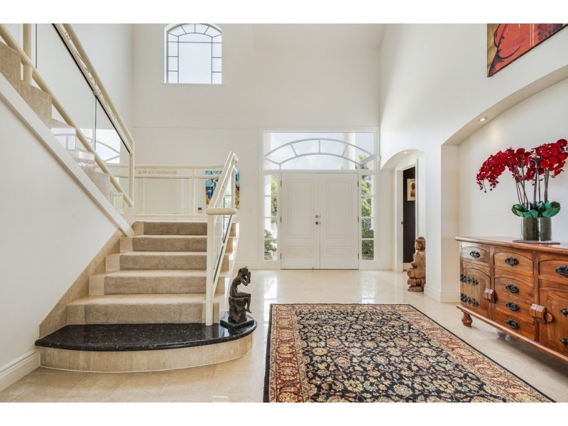 71/40 Cotlew Street East, Southport QLD 4215