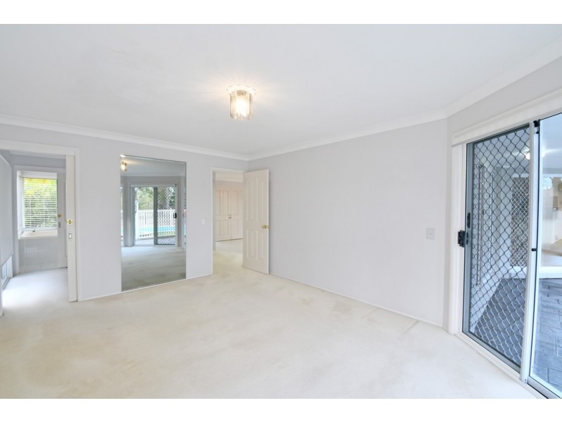 24 Greg Norman Crescent, Parkwood QLD 4214