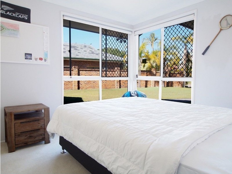 24 Greg Norman Crescent, Parkwood QLD 4214