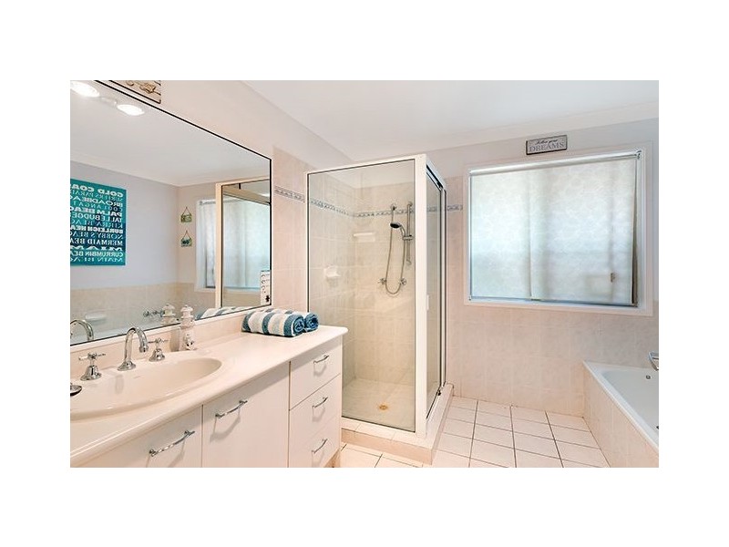 63 Inverness Way, Parkwood QLD 4214