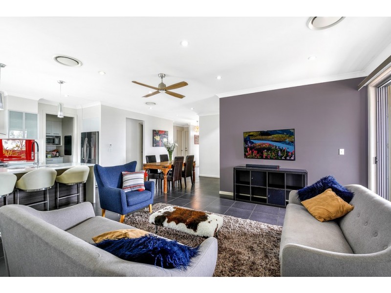 7 Therese Mary Avenue, Carrara QLD 4211