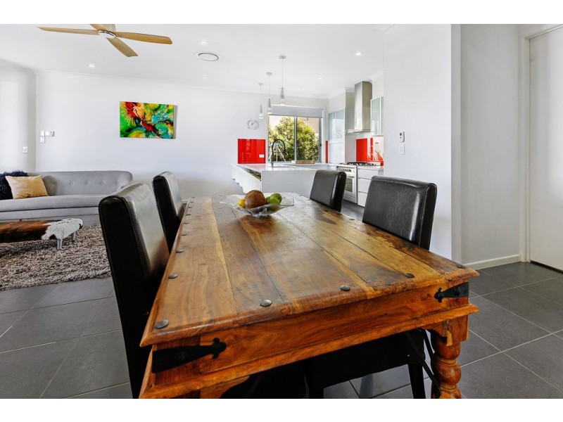 7 Therese Mary Avenue, Carrara QLD 4211