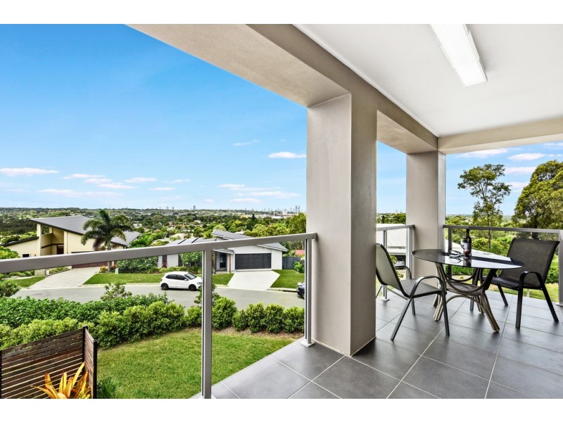 7 Therese Mary Avenue, Carrara QLD 4211