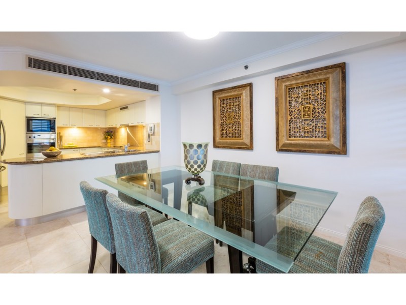 193/74 ‘La Sabbia’ Old Burleigh Road, Surfers Paradise QLD 4217