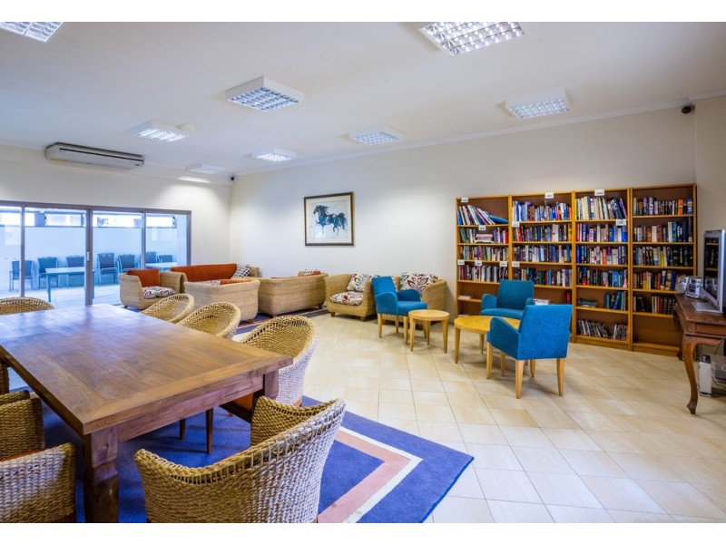 193/74 ‘La Sabbia’ Old Burleigh Road, Surfers Paradise QLD 4217