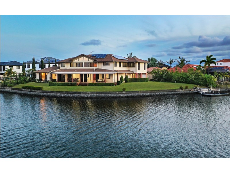 33 Prosperity Drive, Oyster Cove, Helensvale QLD 4212