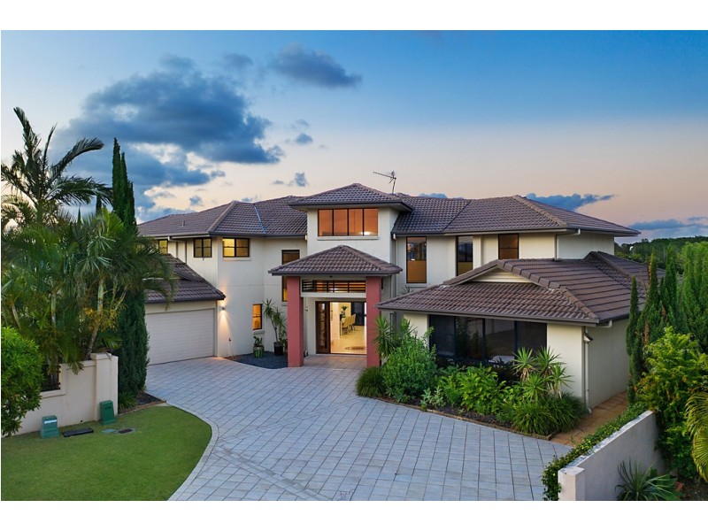 33 Prosperity Drive, Oyster Cove, Helensvale QLD 4212