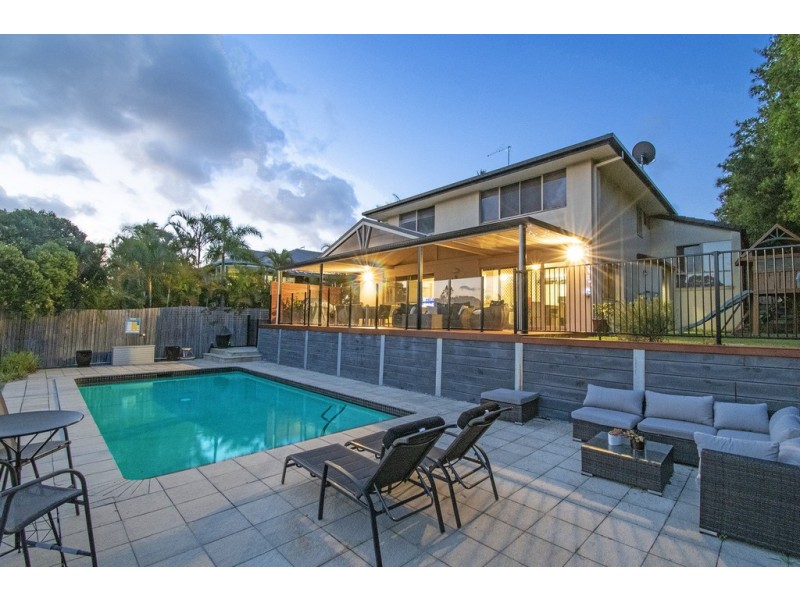 62 Arnold Palmer Drive, Parkwood QLD 4214