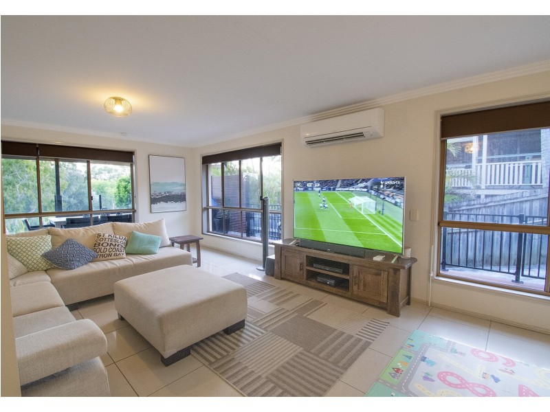 62 Arnold Palmer Drive, Parkwood QLD 4214