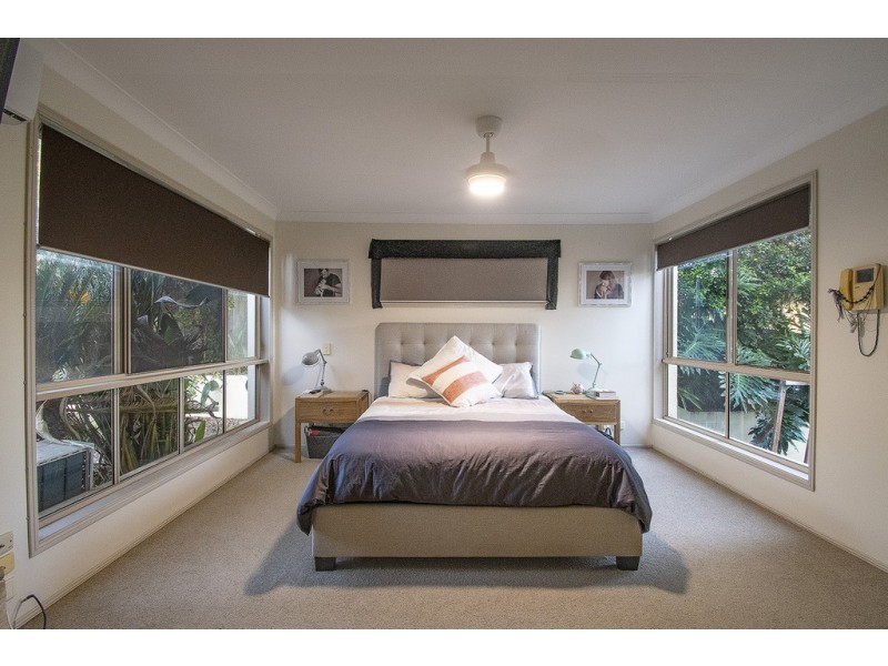 62 Arnold Palmer Drive, Parkwood QLD 4214