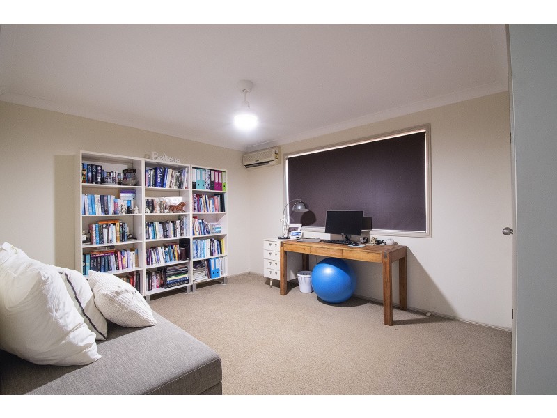 62 Arnold Palmer Drive, Parkwood QLD 4214