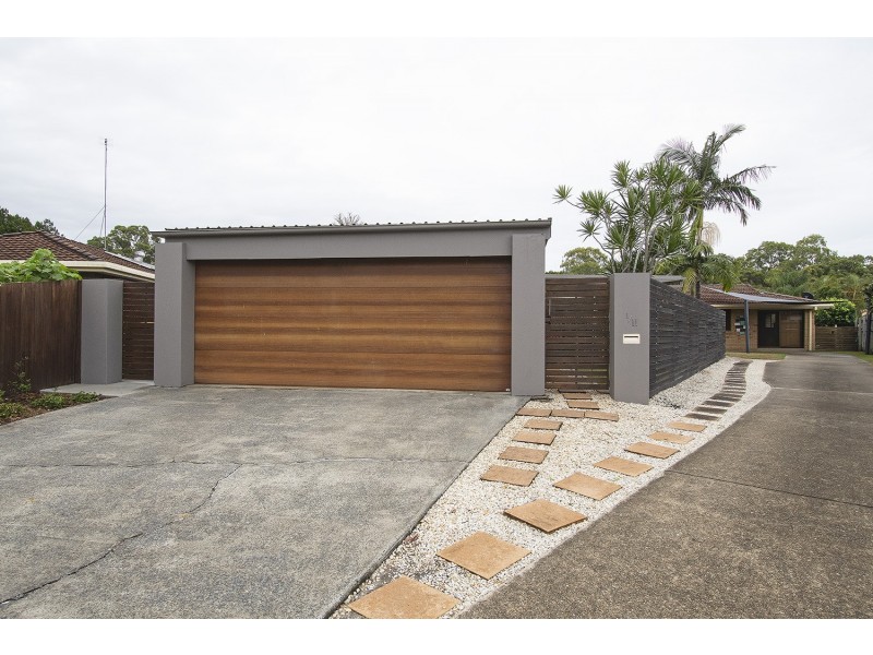 1/11 Eurimbula Court, Paradise Point QLD 4216