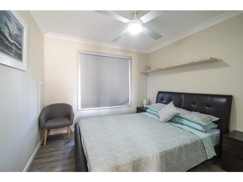 52 Open Drive, Arundel QLD 4214