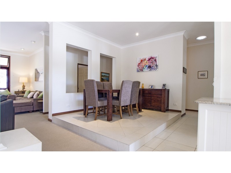 31 Uplands Drive, Parkwood QLD 4214