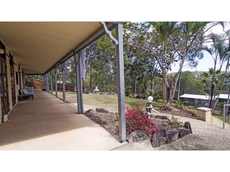 31 Uplands Drive, Parkwood QLD 4214