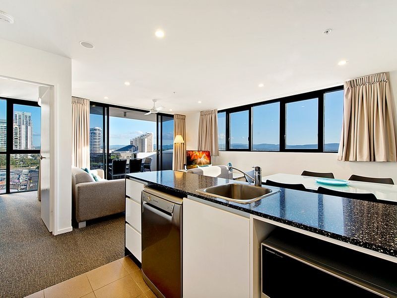 76 ‘Synergy’ 2729 Gold Coast Highway, Broadbeach QLD 4218