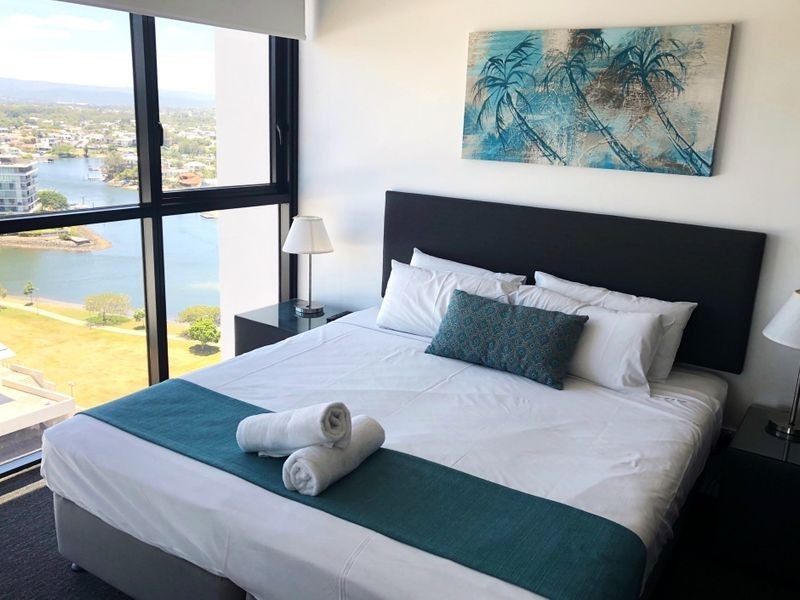 76 ‘Synergy’ 2729 Gold Coast Highway, Broadbeach QLD 4218