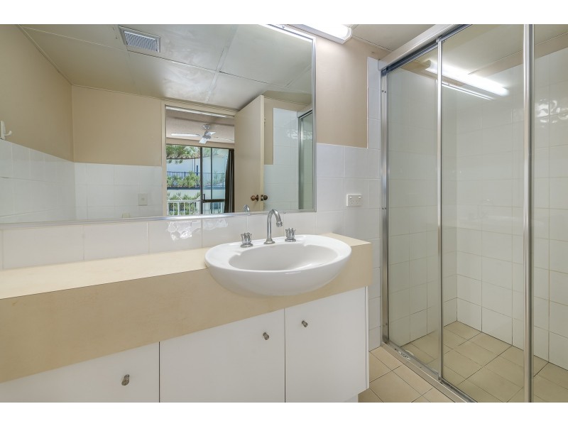 401 and 402/65 Garfield Terrace, Surfers Paradise QLD 4217