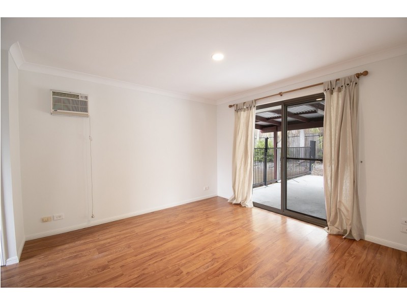 26 Henry Cotton Drive, Parkwood QLD 4214