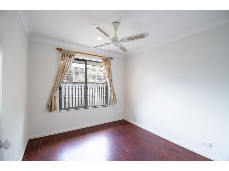 26 Henry Cotton Drive, Parkwood QLD 4214