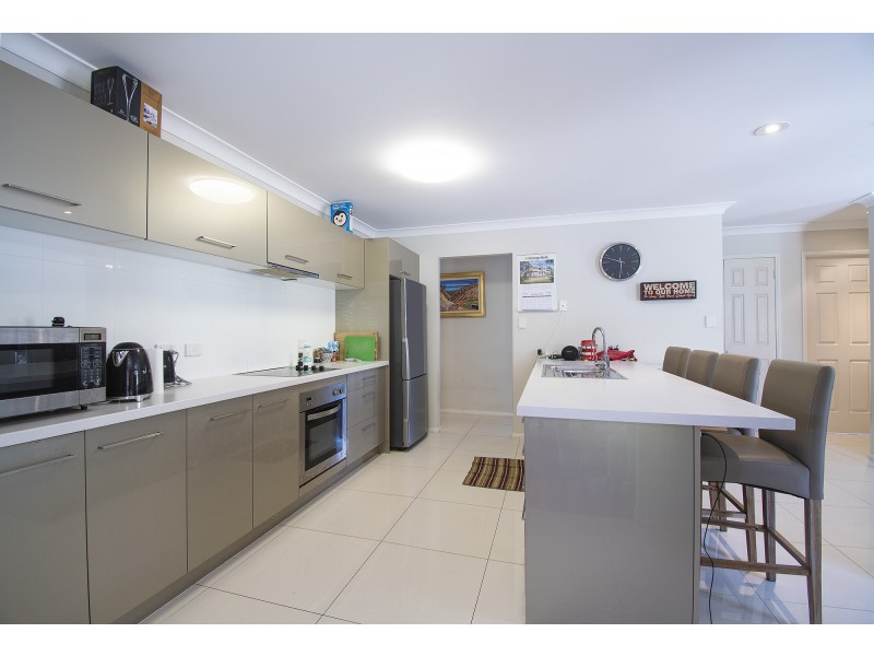 6 O’Meara Court, Parkwood QLD 4214