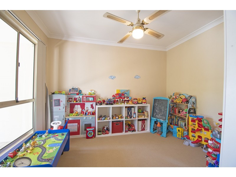 7 Ballybunion Drive, Parkwood QLD 4214