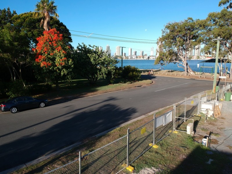 2a Skiff Street, Southport QLD 4215