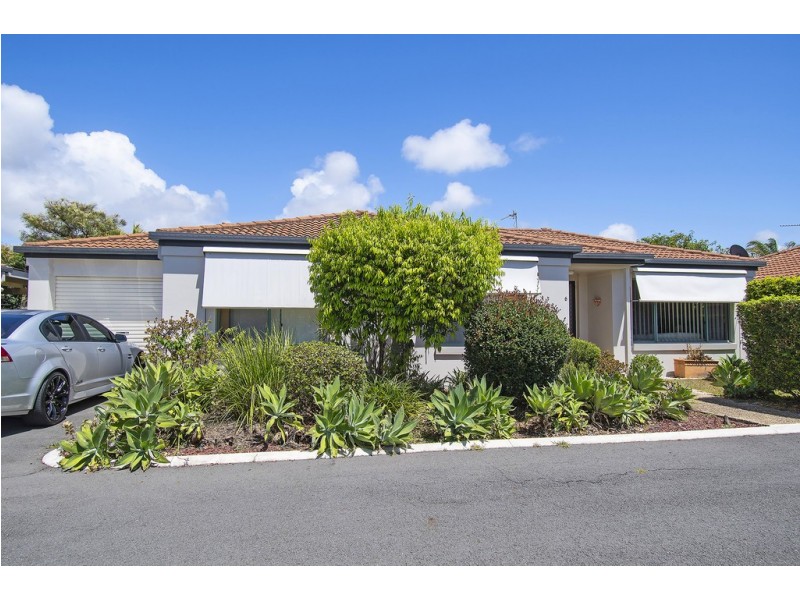 6/222 Central Street, Labrador QLD 4215