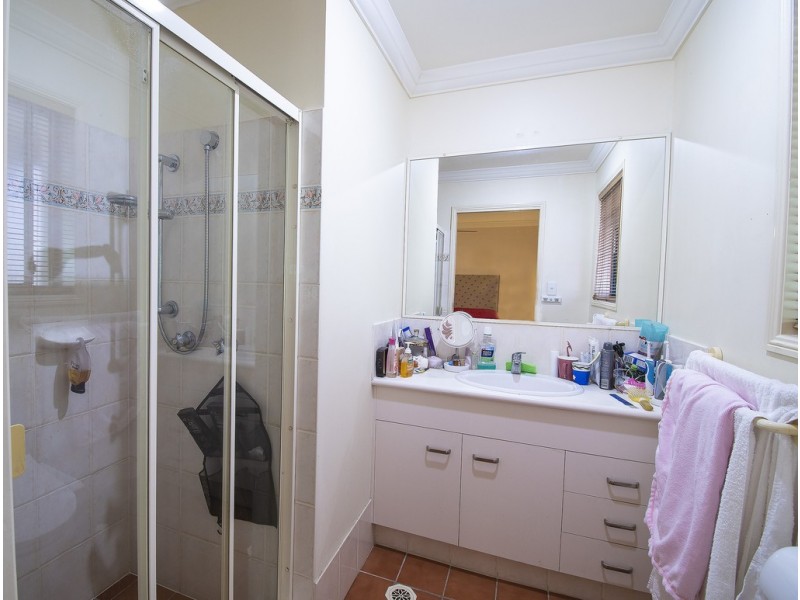 6/222 Central Street, Labrador QLD 4215