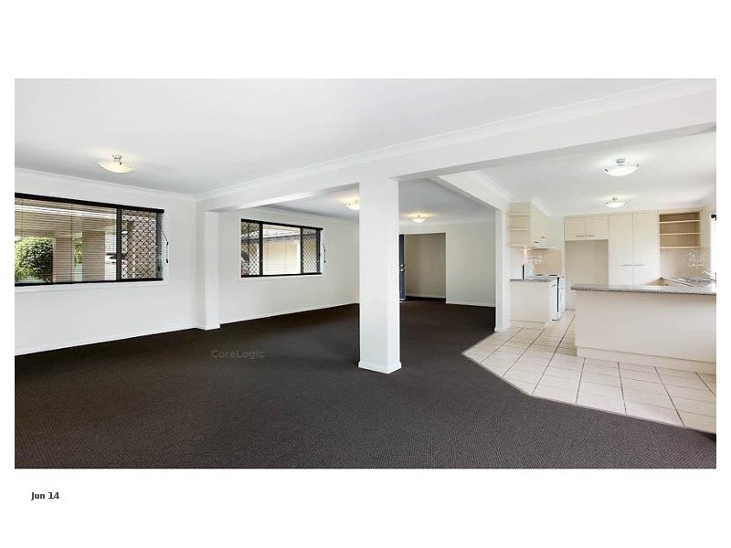 2 Naranja Crescent, Benowa QLD 4217