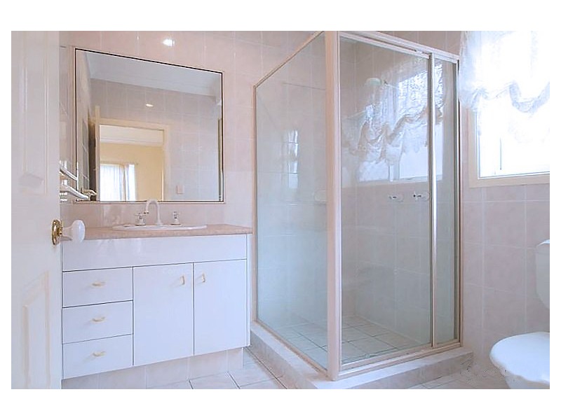 24 Daintree Drive, Parkwood QLD 4214