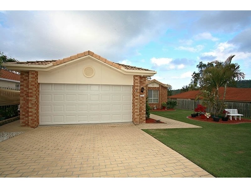 24 Daintree Drive, Parkwood QLD 4214