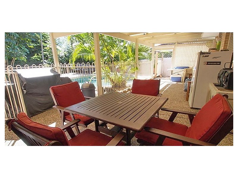 22 Morfantaine Terrace, Parkwood QLD 4214